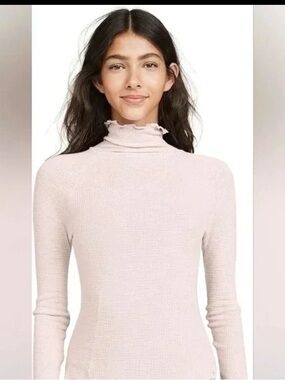 Free People Light Pink Long Sleeve  Bodycone /bodysuit Top XS-S